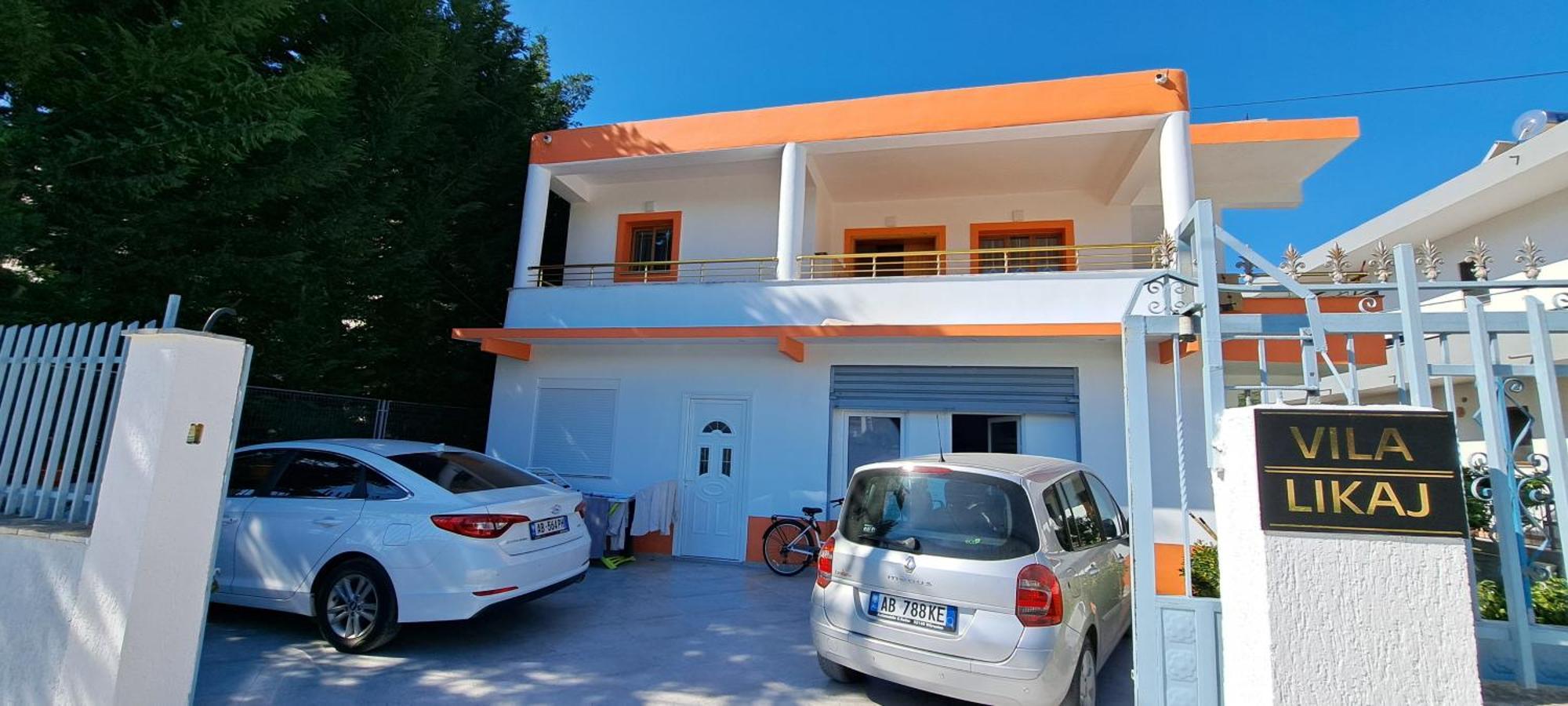 Villa Likaj Berat Luaran gambar